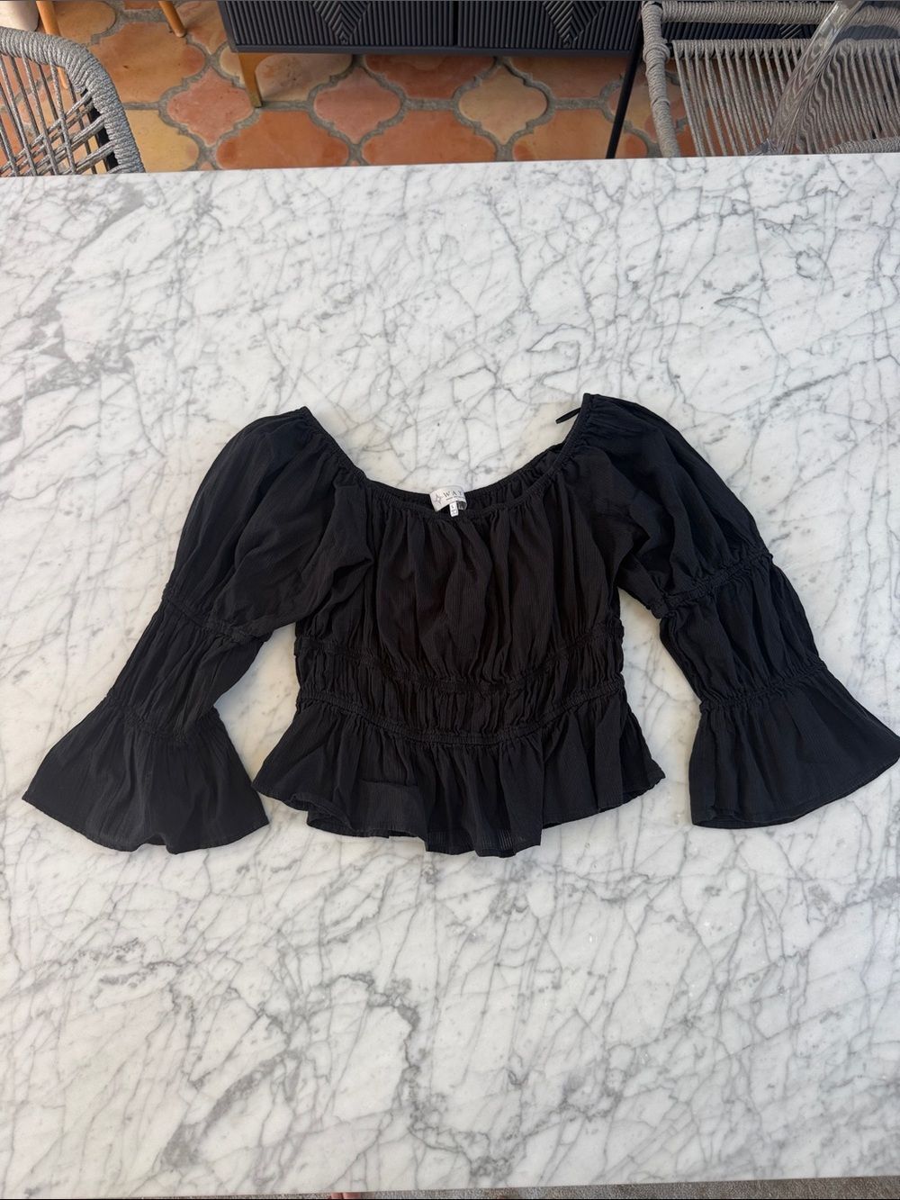 WAYF Smocked Peasant Blouse Crop Sz L Black